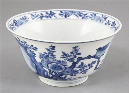 A Chinese blue and white bowl, Kangxi period, diameter 18cm